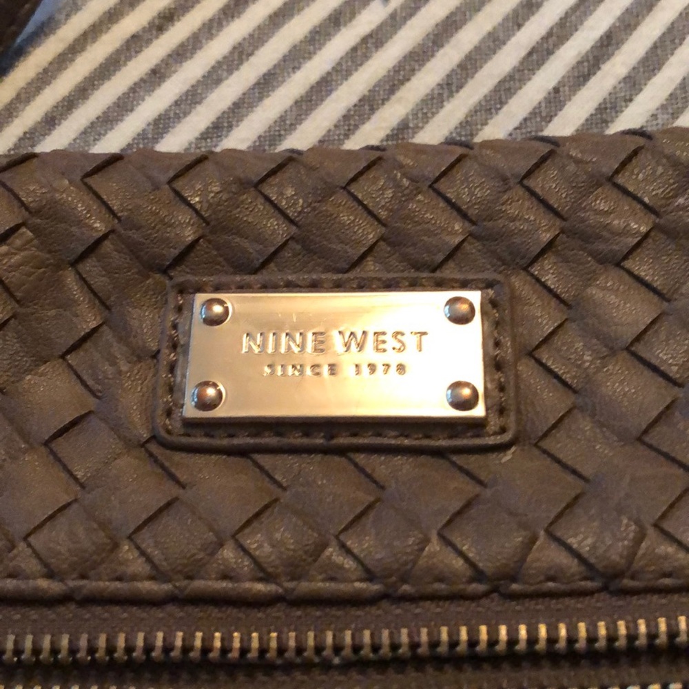 Nine West Crossbody purse - Picture 2 of 3